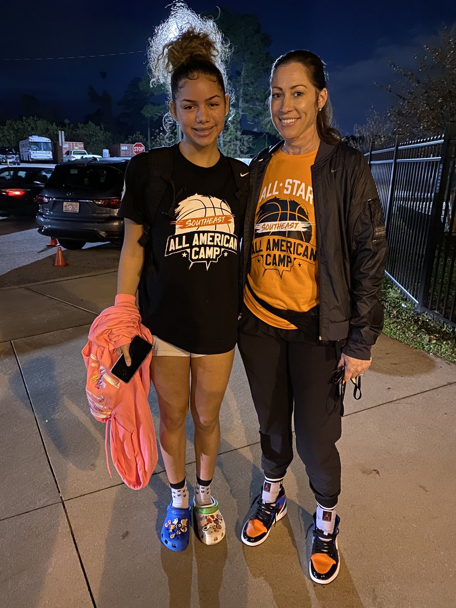 iamnaveyah's tweet image. Great competition 🔥Thank You for the opportunity to be apart of your camp 🙏🏽🏀 #Southeastallamerican #SlamHS #4ThaCulture