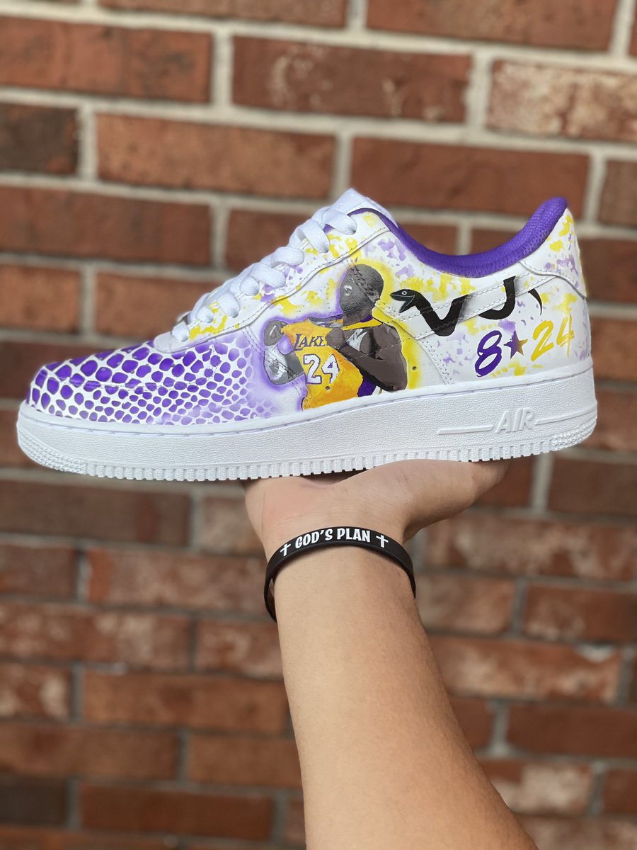 TheSweetKicks1's tweet photo. I been off twitter for a min but I'm back &amp;, better🙇🏽‍♂️
#thesweetkicks https://t.co/Ta50N2UqwQ