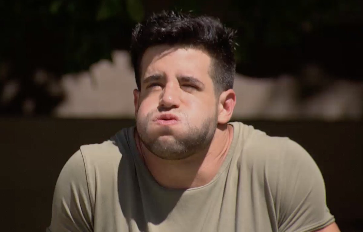 BachPartyPod's tweet photo. Ed // Ed #TheBachelorette https://t.co/5QC0qIiARF