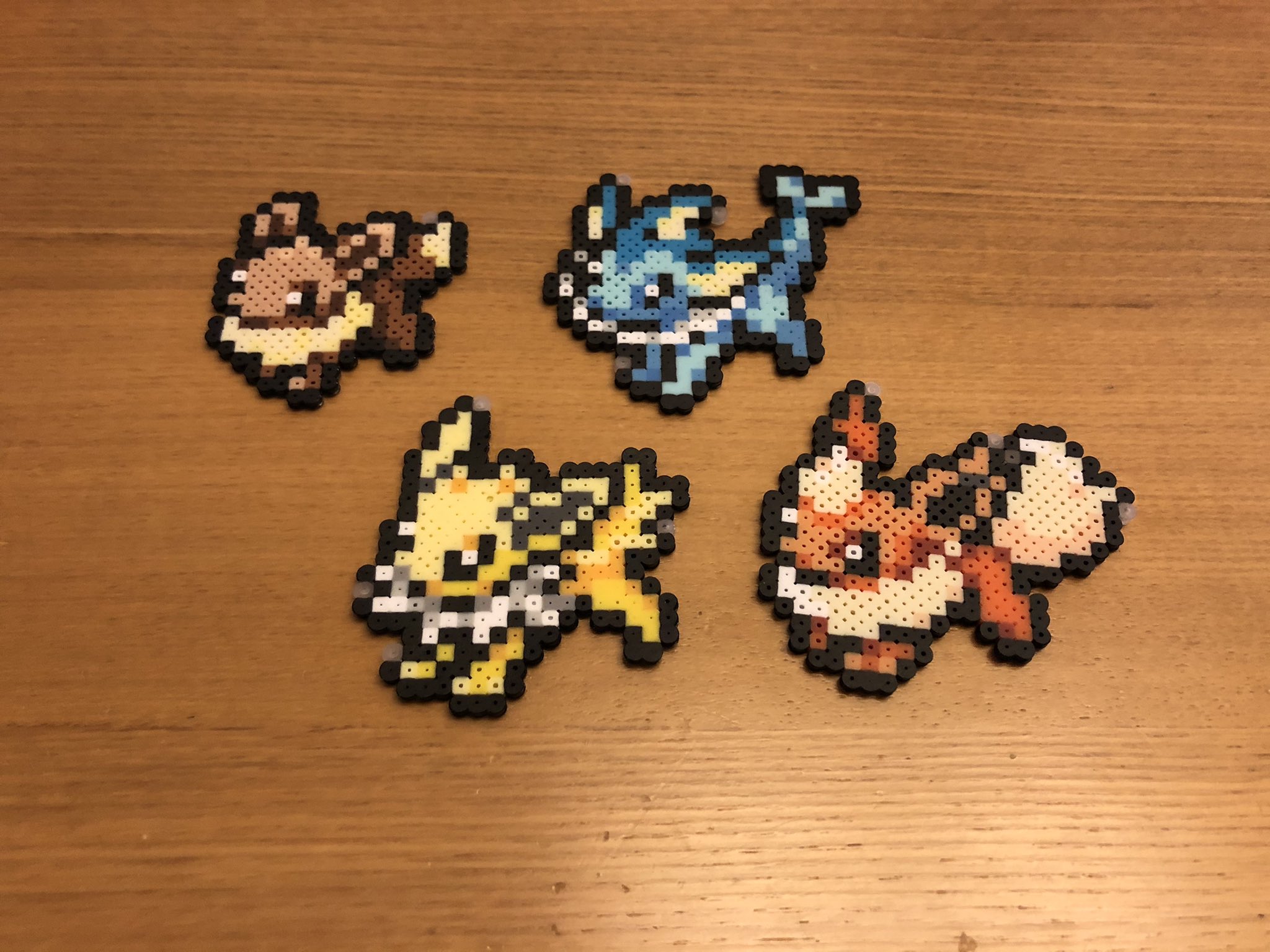 イマナム ナノビーズ で初代ポケモン イーブイ シャワーズ サンダース ブースター ブイズはかわいい アイロンビーズ ポケモン T Co 3k32uqbdq7 Twitter