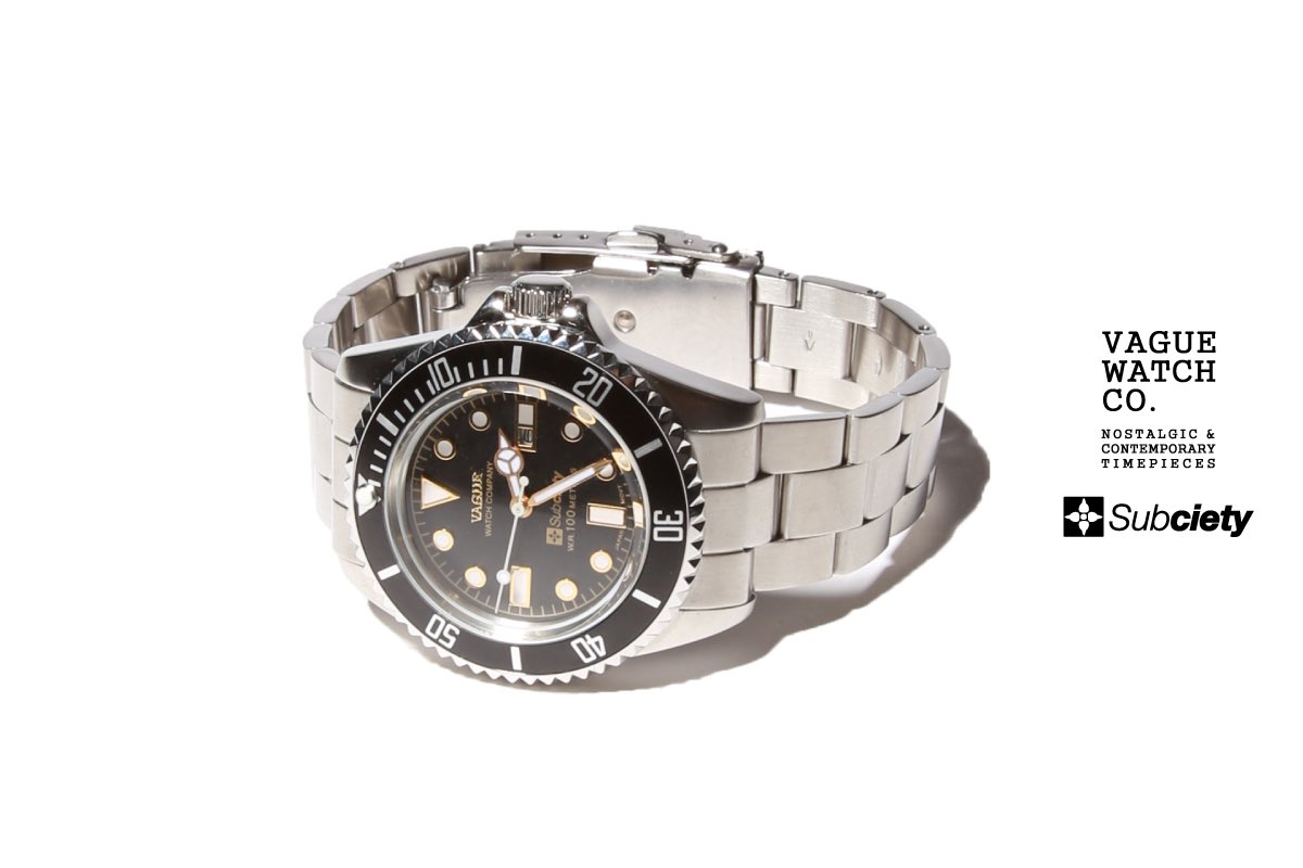 vague black submariner
