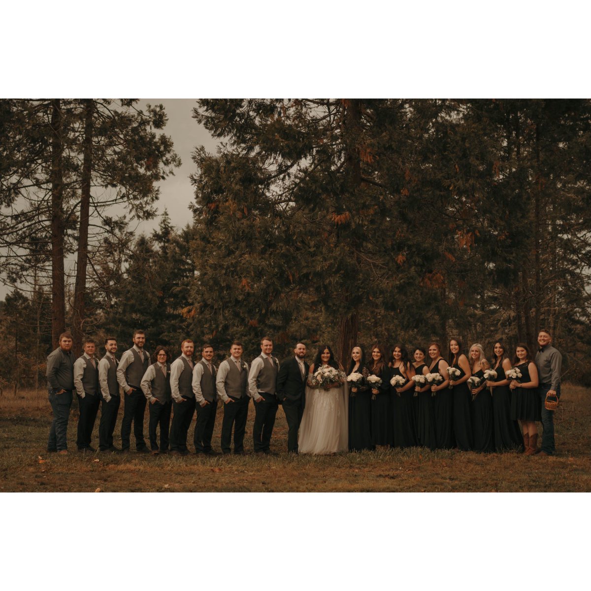 Soph_Reeed's tweet photo. My people. My husband. My family. The Reed’s ✨ https://t.co/MYvIx0Vckv