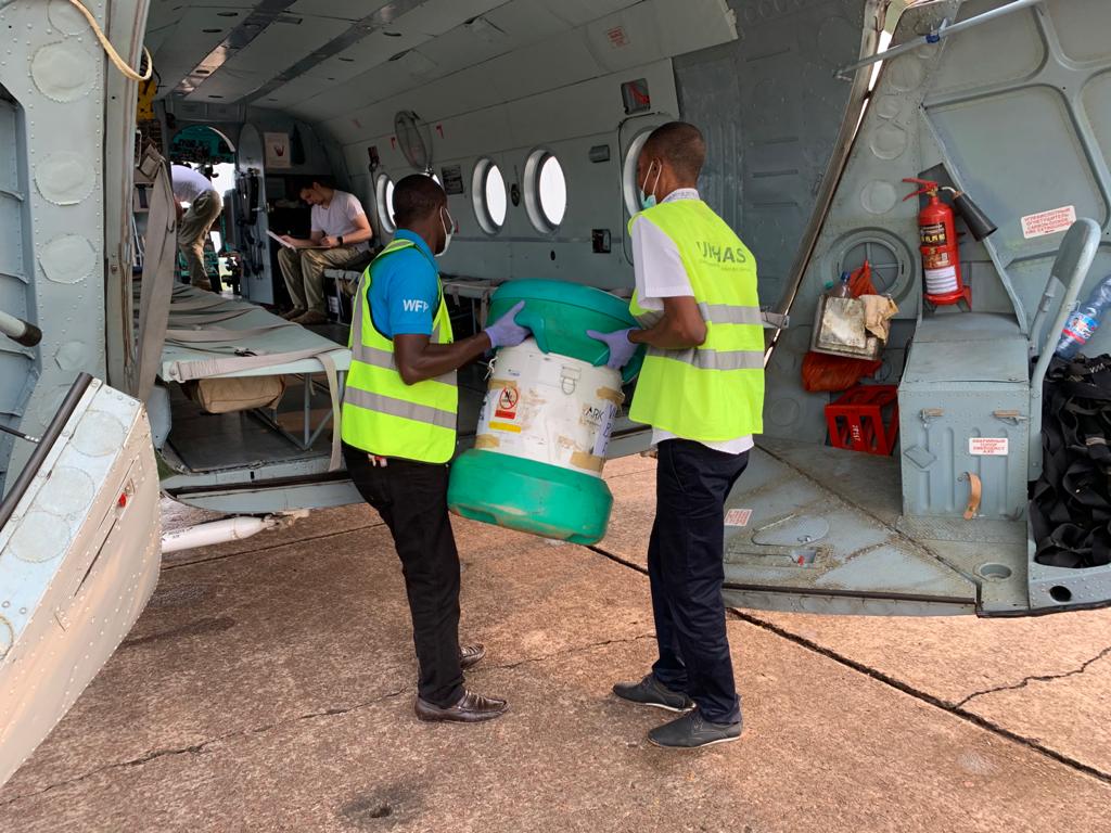 WHOAFRO's tweet photo. Today marks the end of the 11th #Ebola outbreak in the #DRC🇨🇩, nearly 6 months after the first cases were reported in #Equateur Province. @WHO &amp; partners supported the tireless efforts led by the government &amp; local communities. 

👉🏿https://t.co/cEnAHNvJzn https://t.co/qqJRv3E18a