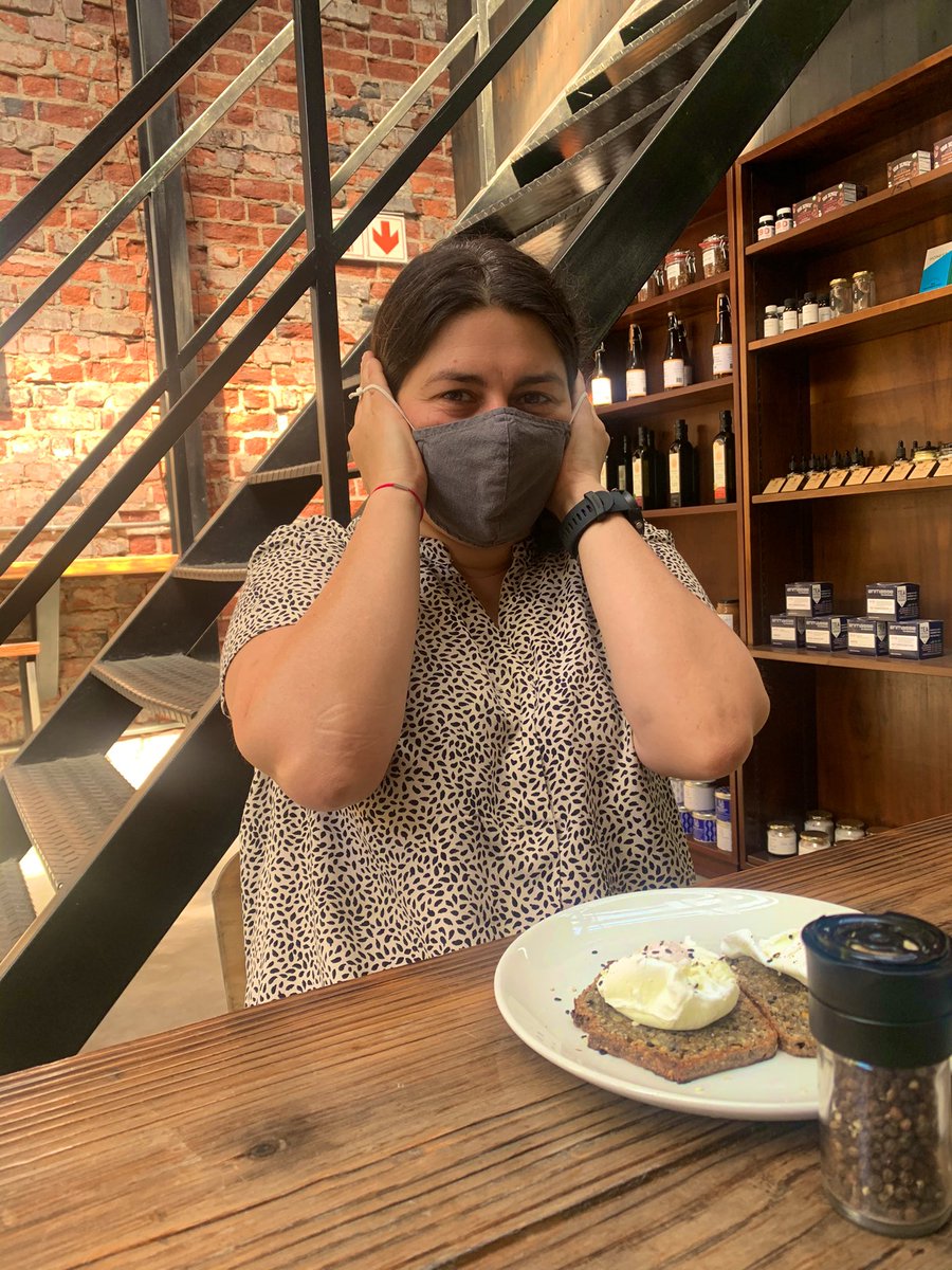 shaun____thomas's tweet photo. Breakfast 🍳 ft @StaceyRehbock #WorstManager 😂 Nah, she’s actually not that bad 😌 https://t.co/SKC2b5VAJ1