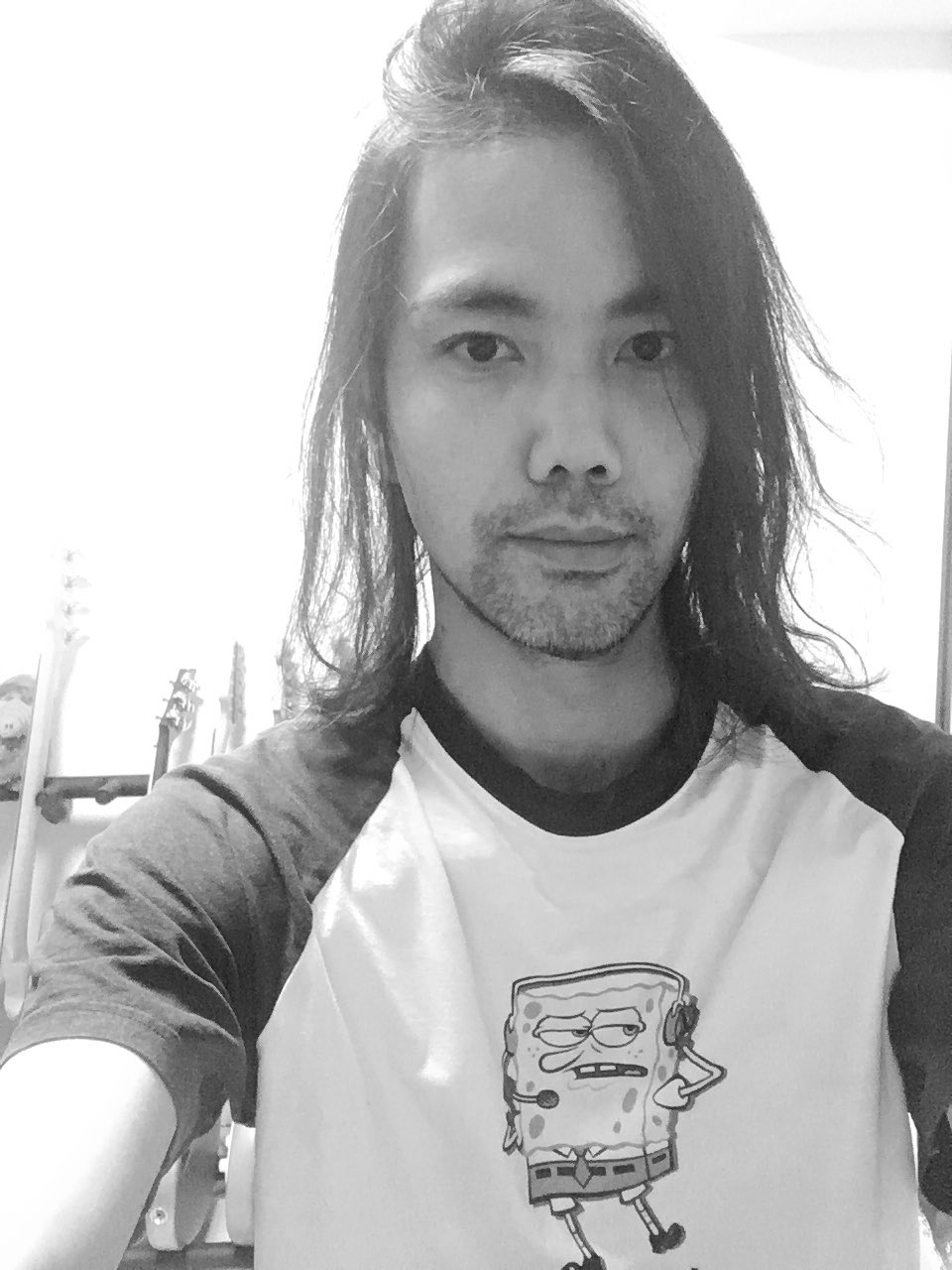 東京メタルシティ ひげも伸び放題でスポンジボブのtシャツ着た限界おじさんです すぐ消す T Co 3nj7sk3bqy Twitter