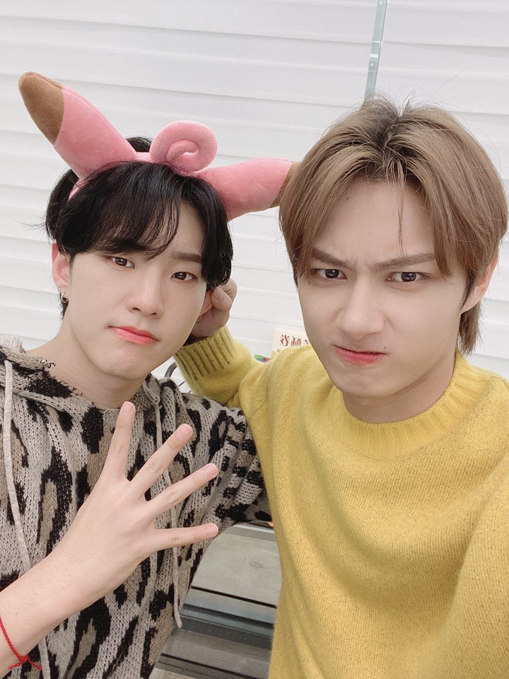 WENXVII's tweet photo. Took some pictures with Soonyoungie! https://t.co/25lB33QR5y