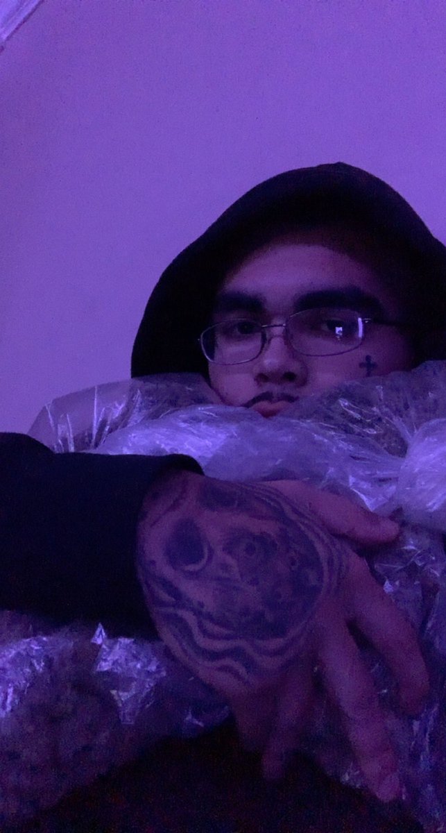 gangland landlord (@vikeynf) on Twitter photo 
