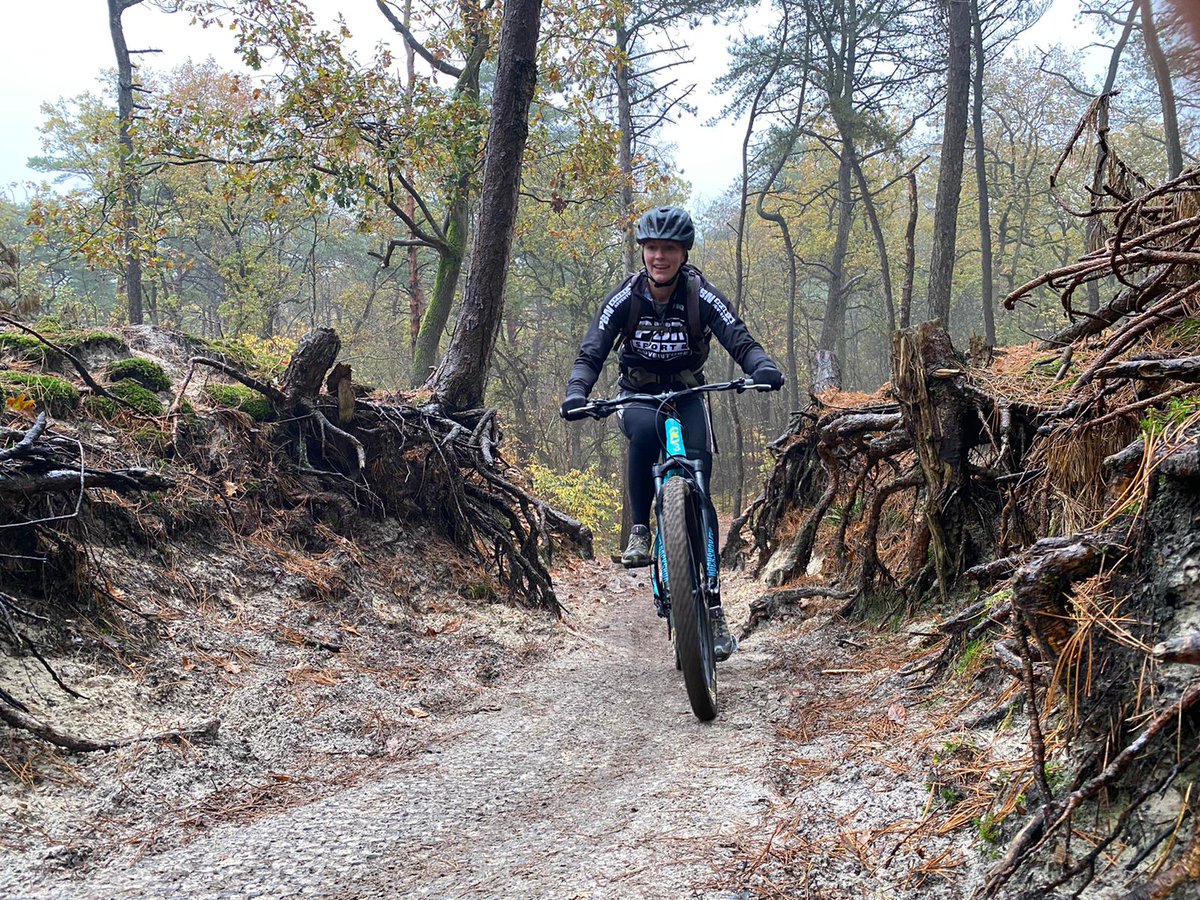 Samen sporten kan weer! Kom met je eigen gezelschap mountainbiken met TeamPBN. pbn.nl/programmas/mou…