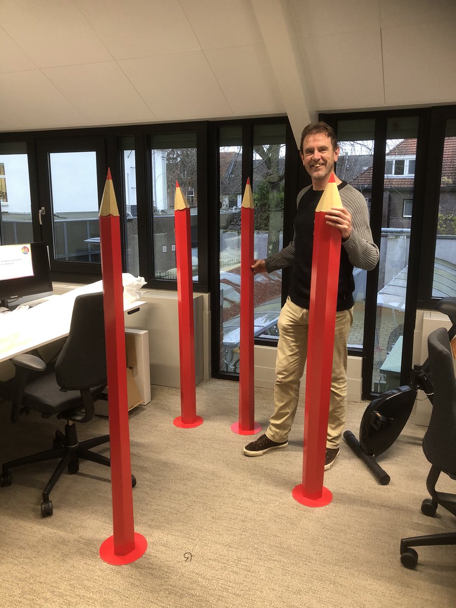 PMVDWIEL's tweet photo. Potloden staan klaar; stembureau open. Maak gebruik stemrecht! Met #Combinatie95 kies je Duurzaam en Leefbaar #Boxtel #Liempde #Lennisheuvel #Esch. Slagvaardig en vernieuwend. Met 50 kandidaten; mix jong/oud uit alle kernen. Allen met blik op betere samenleving. Voor nu en later https://t.co/n2wqYHoi5a