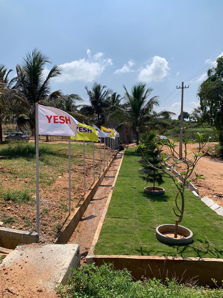 YeshDevelopers's tweet image. Buy RERA approved Plots @ Yesh Serenity #Mysore.

Pay 3 Lakh Balance Bank Loan.
Call Now or Visit yesh.in for more info.

#yeshdevelopers #mysore #plots #villas