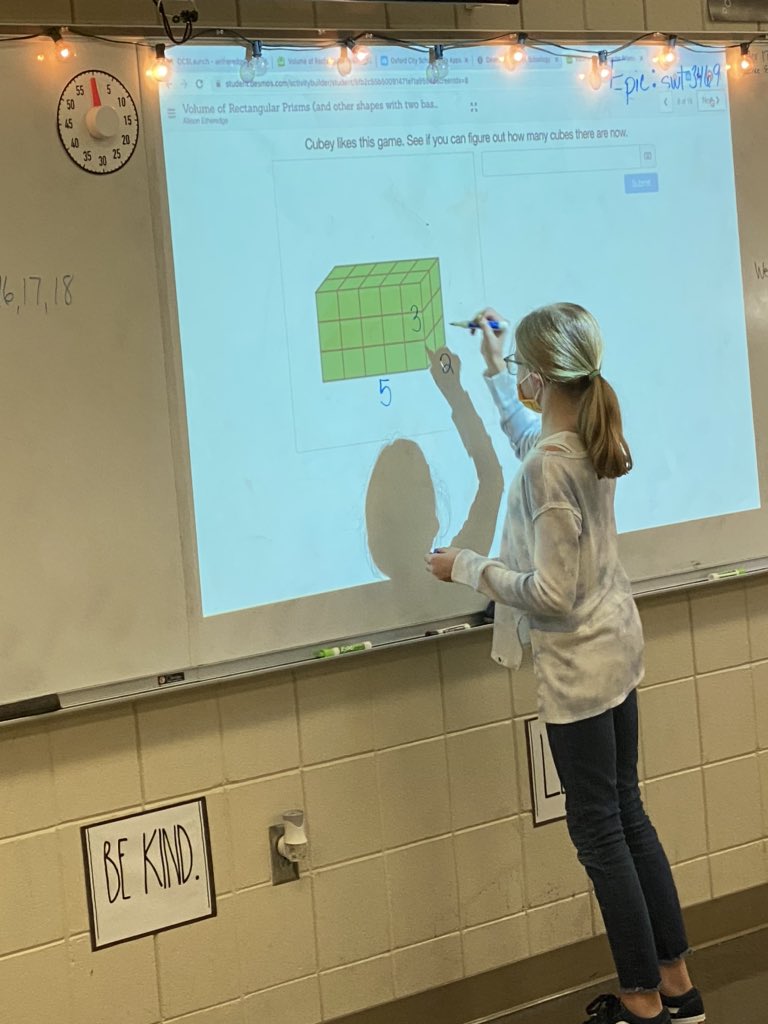 theteachermrse's tweet image. MATHematics is the music of reason so turn up the VOLUME. (Continued) 

#volume #rectangularprisms #cubicunits #desmos #iteachmath #iteachfifth #teacherstrong #beaCHAMPION #CEHpride #spreadjacketjoy #beaLIGHT #betheone #kidsdeserveit #rcainspired #clubrca