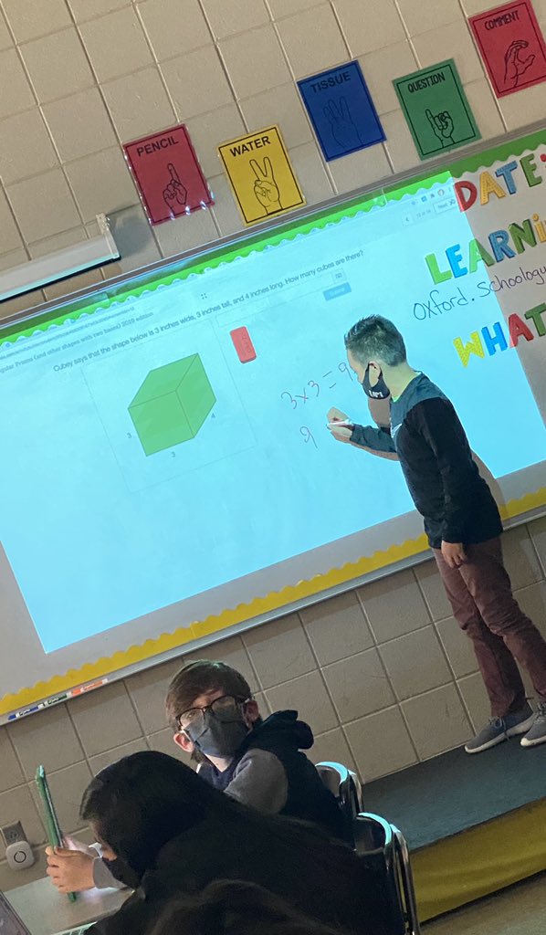 theteachermrse's tweet image. MATHematics is the music of reason so turn up the VOLUME. (Continued) 

#volume #rectangularprisms #cubicunits #desmos #iteachmath #iteachfifth #teacherstrong #beaCHAMPION #CEHpride #spreadjacketjoy #beaLIGHT #betheone #kidsdeserveit #rcainspired #clubrca