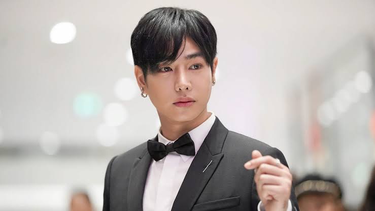 numam2522's tweet photo. LOVE LOVE
#ปิดฝาโอ่ง
#PeckPaLitChoke 
#เป๊กผลิตโชค https://t.co/IwwpB5LinW