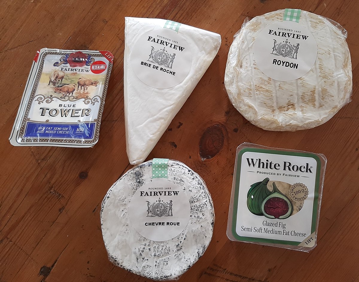What a treat is the delivery #PetitVerdot 2018, a selection @Fairview cheeses to enjoy with it. Not forgetting @MynhardtJ green fig preserve! Tasting notes say the wine with cranberries and spice on the nose will age well for 5-8 years, but also lovely now. I go for the latter!