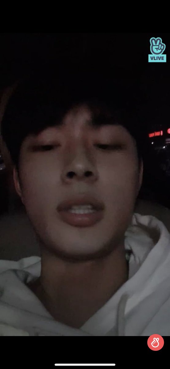 mysthtosh's tweet photo. ซอนโฮพี่จะตายอยู่แล้ว https://t.co/QU7XGoCBZ1