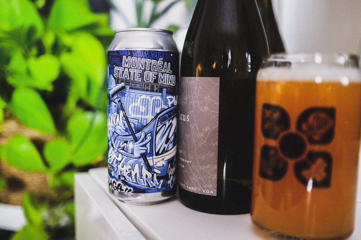 Montreal’s <a href="/4originesbeer/">Microbrasserie 4 Origines</a> dipped their canning machine in the haze world this summer, and their first NEIPA not only boasts fire label art but the beer is killer 🍻 What’s your fave surprise beer of 2020?⁣
⁣
📷: <a href="/CeeFor/">Cee</a>