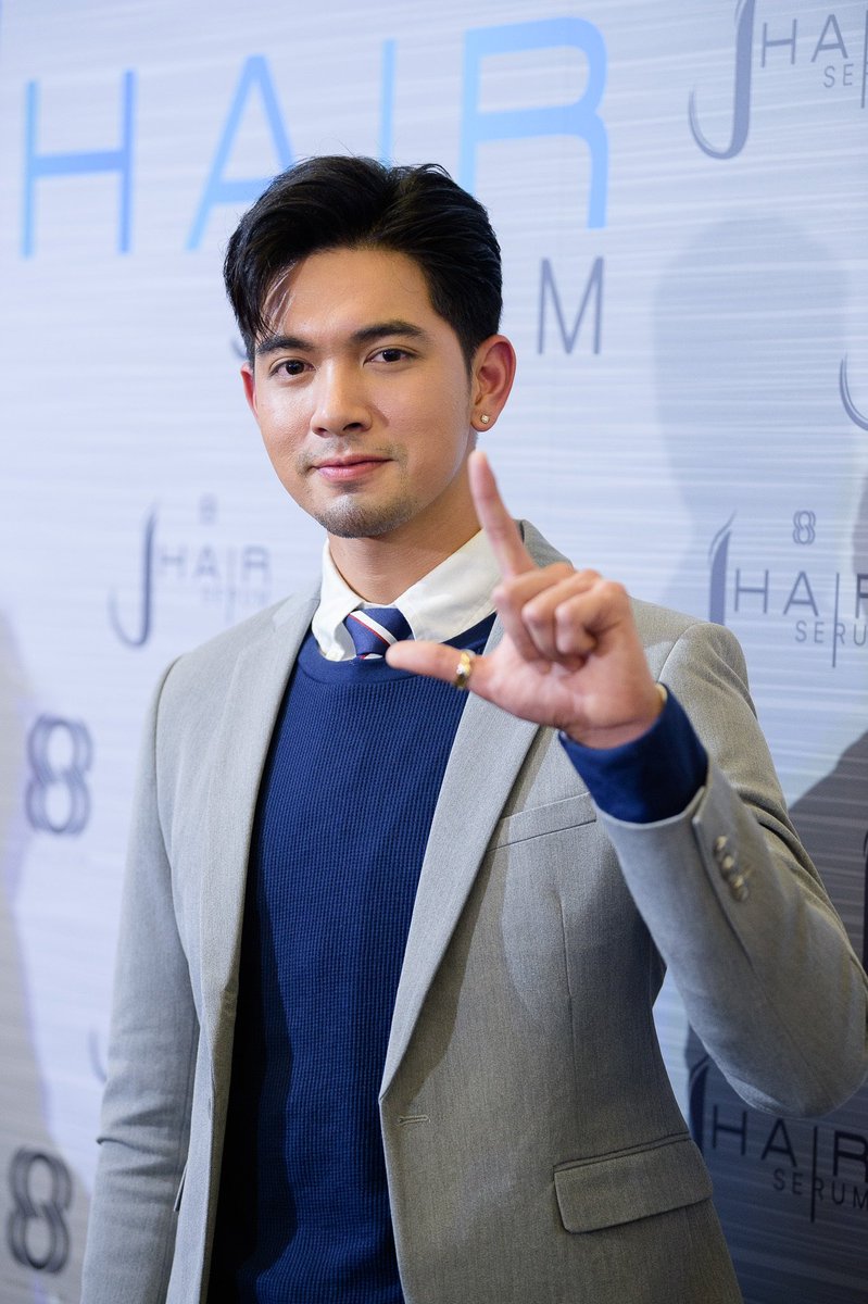 WinWinPRPlus's tweet image. ภาพบรรยากาศงานเปิดตัว JHAIR Concentrate Serum ของบริษัท นัมเบอร์วัน 888 จำกัด เมื่อวันที่ 16 พฤศจิกายนที่ผ่านมา ณ Fashion Hall ชั้น 1 สยามพารากอน

#JHAIRตัวจริงเรื่องผม
#เจแฮร์ตัวจริงเรื่องผมxเข้ม 
#เข้มหัสวีร์ 

จัดโดย บริษัท วิน วิน พีอาร์พลัส จำกัด
☎️ โทร 02-0486265