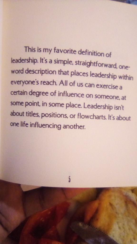 AnganileDavid's tweet photo. Good morning 😊

How about a little John C. Maxwell to start you off .... https://t.co/NRTtgqNEmE
