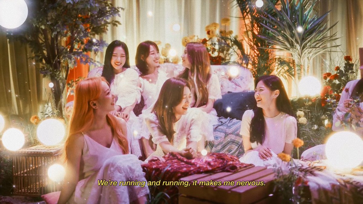 kmvfilms's tweet photo. star by loona；2020 https://t.co/z02vkjenbD