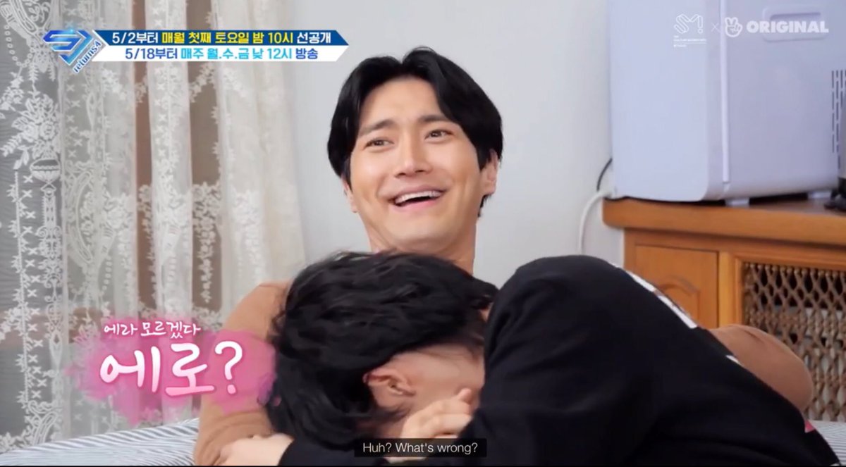 oohsuhoe's tweet photo. they are each other’s baby i wuv it https://t.co/PfYyjadJhq