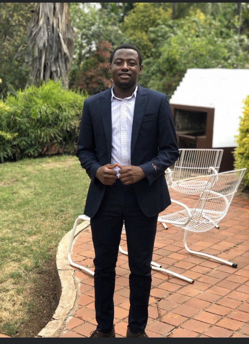 AnotidaisheChig's tweet photo. Peace in every home, every street, every village , every country 🇿🇼 this is my dream peace cannot be kept by force it can only be achieved by understanding those who make peaceful revolution impossible will make violent revolution inevitable 
🇿🇼 https://t.co/YdyNFn593I