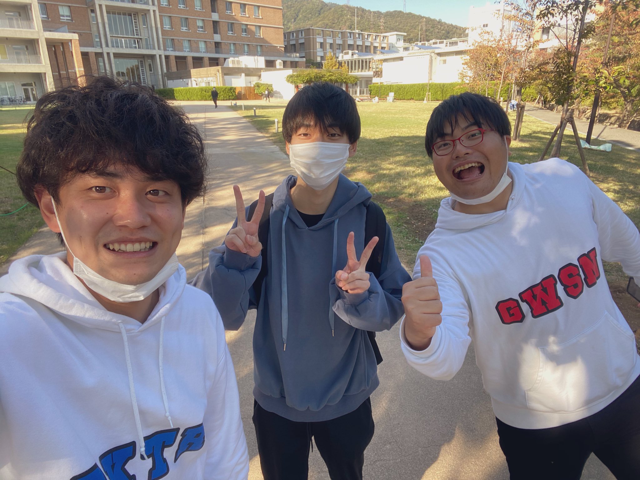 wakatte.tvパーカー