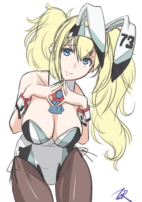 ガンビーラフ
耳は垂れ下がる前提 