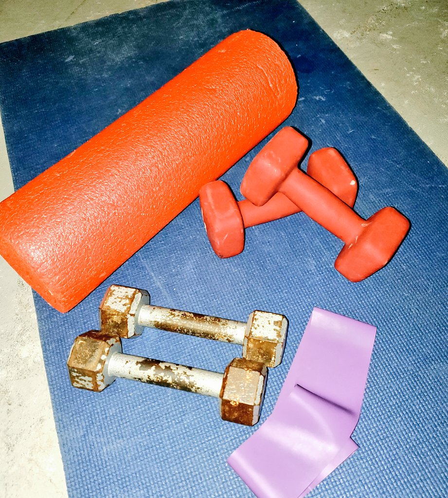 A little strength&amp;flexibility workout before the morning conference session. 40 min m/v PA=2 Miles on the lap tracker! #werunextension <a href="/NebExtMK/">Nebraska Extension Marathon Kids</a>