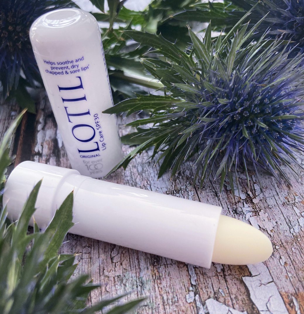 blondeandblackp's tweet photo. Lips don’t contain oil glands like other parts of the skin. Most people get chapped and cracked lips. Protect your lips. Before going out in cold, dry weather apply a thick emollient lip balm @Lotil_cream It has added SPF30 sunscreen and is PABA free #lotil #lipbalm https://t.co/UDlTW6G1w7