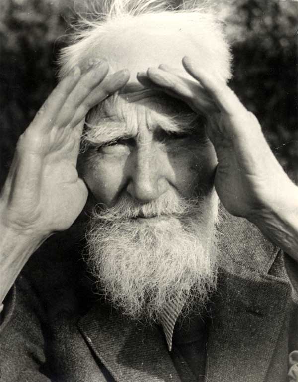#OnThisDay in 1926, George Bernard Shaw refuses to accept the money for his Nobel Prize. 📖'Those who cannot change their minds cannot change anything.'