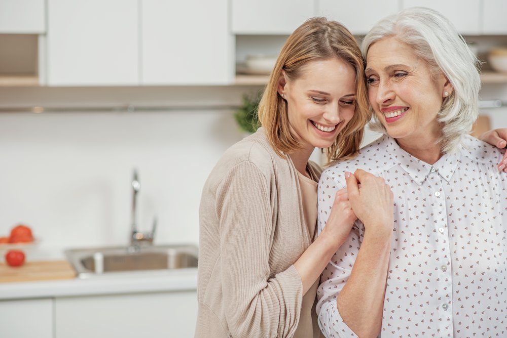 A majority of people associate Alzheimer’s disease with old age, but the truth is that Alzheimer’s can affect people as young as 30 years old — although it’s much less common.

It's never too early to know the warning signs: ow.ly/2ZKv50CaIYZ

#AlzheimersAwarenessMonth