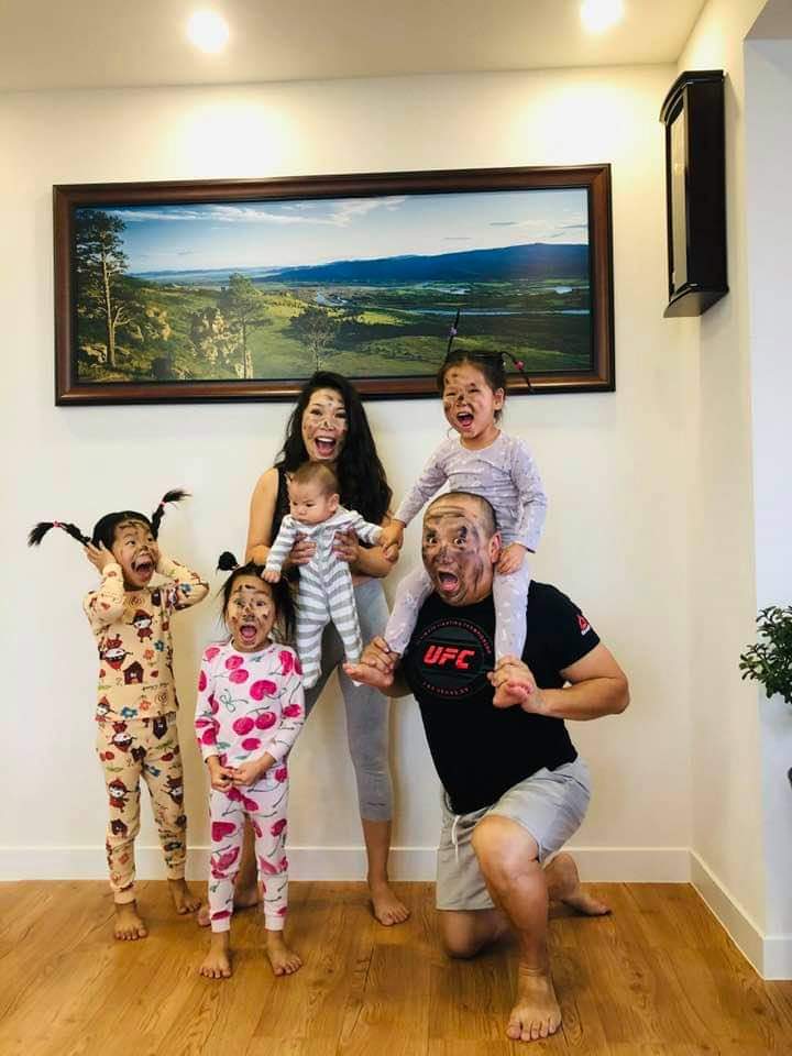 Ёстой хөөрхөн юмаа 😂😂