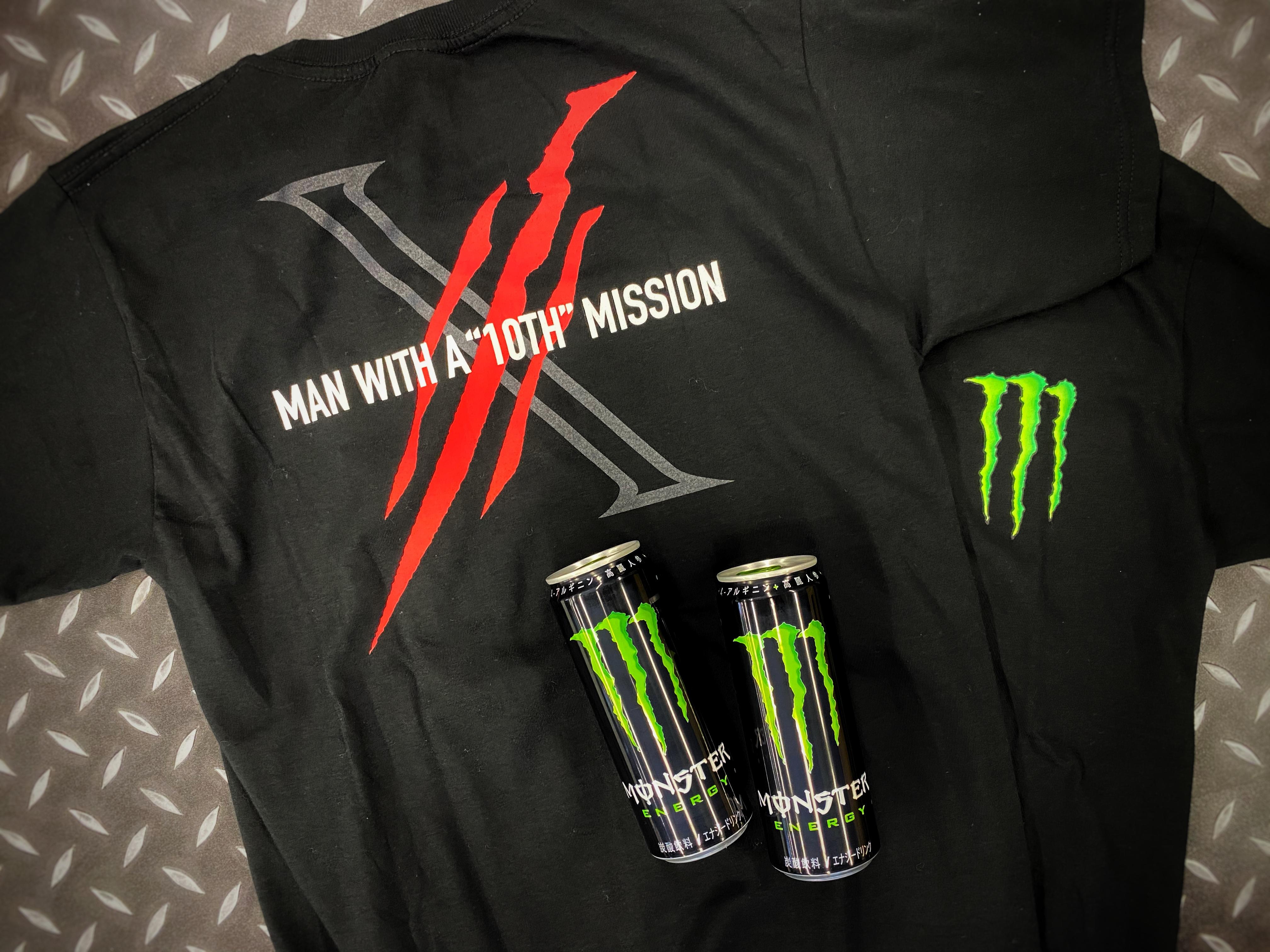 Monster Energy Japan Man With A Mission Mwamjapan 10周年限定デザインのコラボtシャツを手に入れろ ファミリーマート限定 12月7日までキャンペーン実施中 モンスターを買ったレシートで応募するだけ 応募はコチラから T Co Kfuxmwjq0m