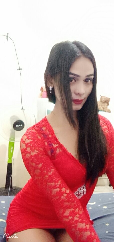 Yuma Asami bilan porno Sariq va kavkaz jinsi