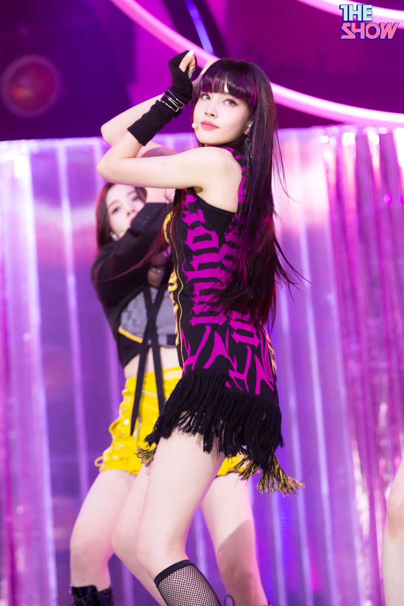 stayc yoon pics on Twitter: 