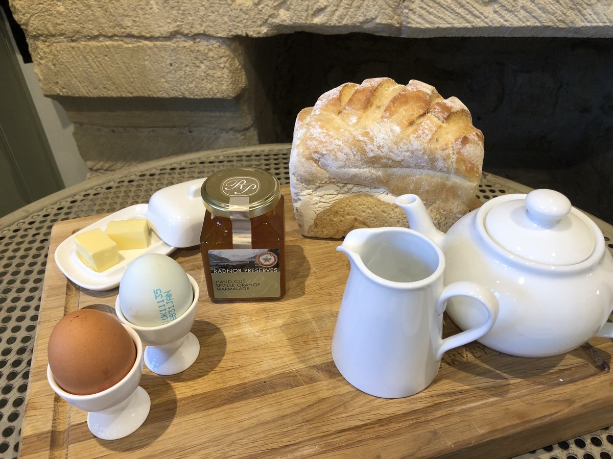 burghopecottage's tweet photo. Breakfast at @burghopecottage is always extra special. π₯βπ We treat our guests to a luxury welcome hamper on arrival, loaded with plenty of delicious treats for you to enjoy. Explore more π https://t.co/zP5HTTnpXg
#breakfast #welcomehamper #luxurygetaway #wednesdaymotivation https://t.co/m4JcegqLJL