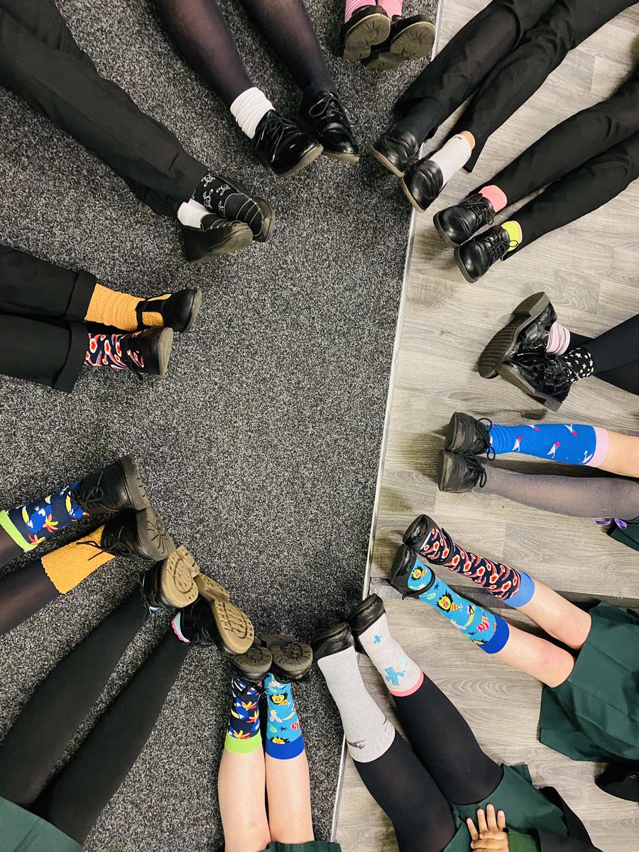 QMHS_STOP's tweet photo. Some brilliant odd socks on show today to celebrate difference @AntiBullyingPro #AntiBullyingWeek  #dianaaward https://t.co/ubuPNXulDu