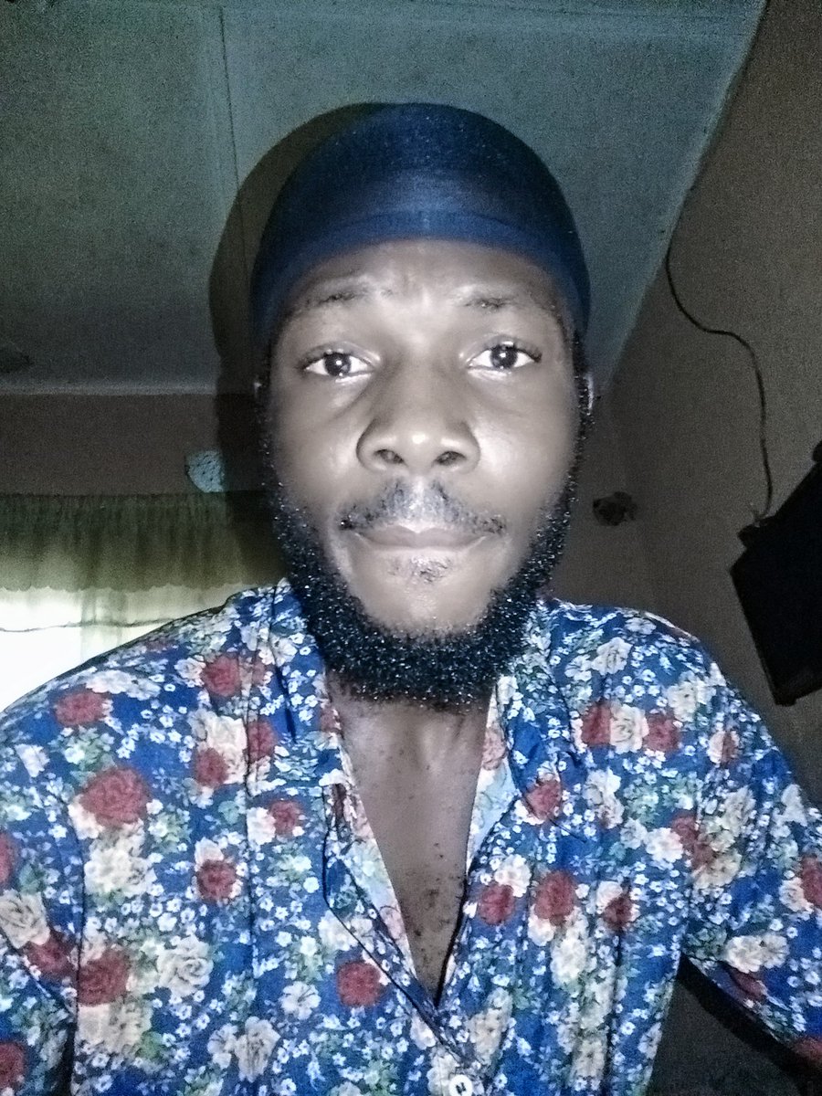 iamsmallmouth's tweet photo. Now that am in USA people are just calling me .
When I was in NG 🇳🇬( Nigeria incase you don't understand )
Nobody dey even flash me.
Well am enjoying my USA 🇺🇸
#thereisNothingGodcanNotDo😂
#9jaWillbeBetterSoon 🇳🇬
#inowhy
#SmallmouthComedian
#AjanakuElevate https://t.co/TrNIJfiM9x