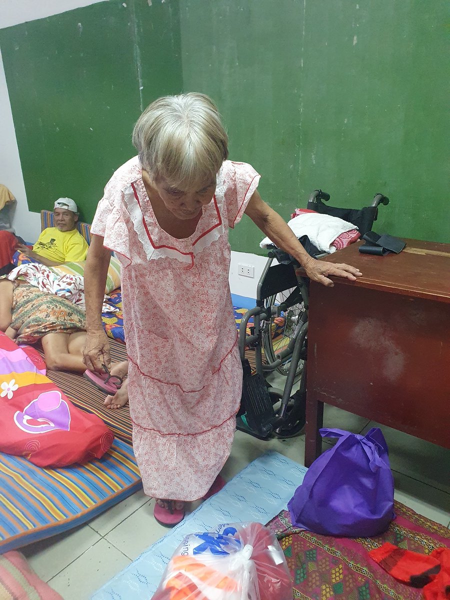 KayaNatinPH's tweet photo. LOOK: Our Bangon Luzon relief drive, in partnership with the Office of VP @lenirobredo, has turned over food items, a sack of rice, vitamins and medical supplies, adult diapers, and electric fans to Josefheim Foundation, a shelter for the elderly in Marikina City. https://t.co/rc8ifpsqmm