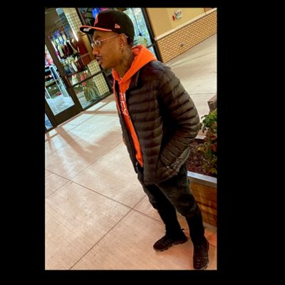 BrandonMcCuien_'s tweet photo. #NewProfilePic https://t.co/Ket7P0RRbr