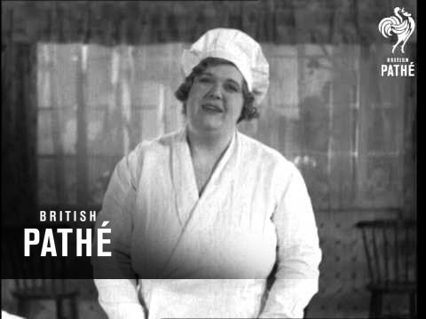 A screen grab showing Rosina Dixon, the Singing Cook