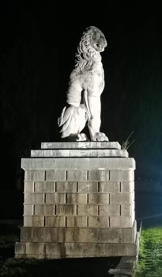 BasilioNovarti's tweet photo. Λέων της Χαιρώνειας.Χαιρώνεια,Ελλάς.* https://t.co/VENK19CmeN