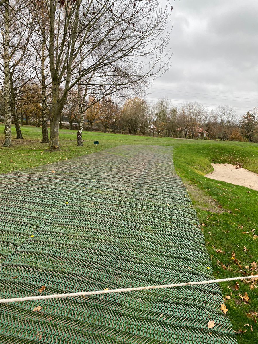 BunkerMat_com's tweet photo. Fitting #GrassTrak40 for Vinny at Hazel Grove GC this morning. #AccessGolf #GrassProtection #GroundGuard https://t.co/NFaT0gNNkB