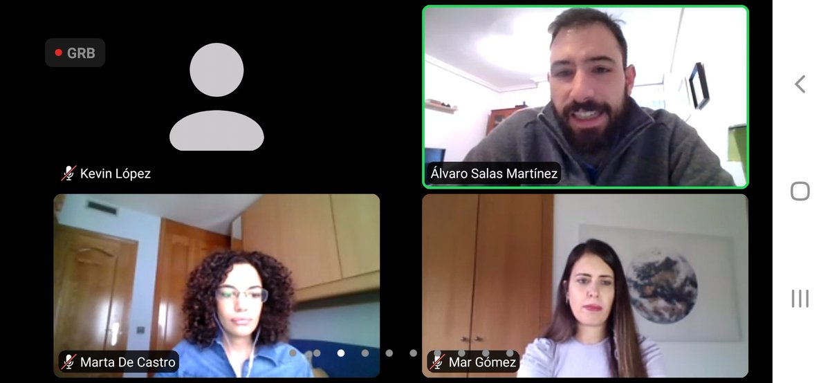 kevlp97's tweet photo. Muy interesante el #meetup de @agencia_best con @MarGomezH sobre #Greeninfluence, como siempre un buen trabajo! https://t.co/usckDVrylm