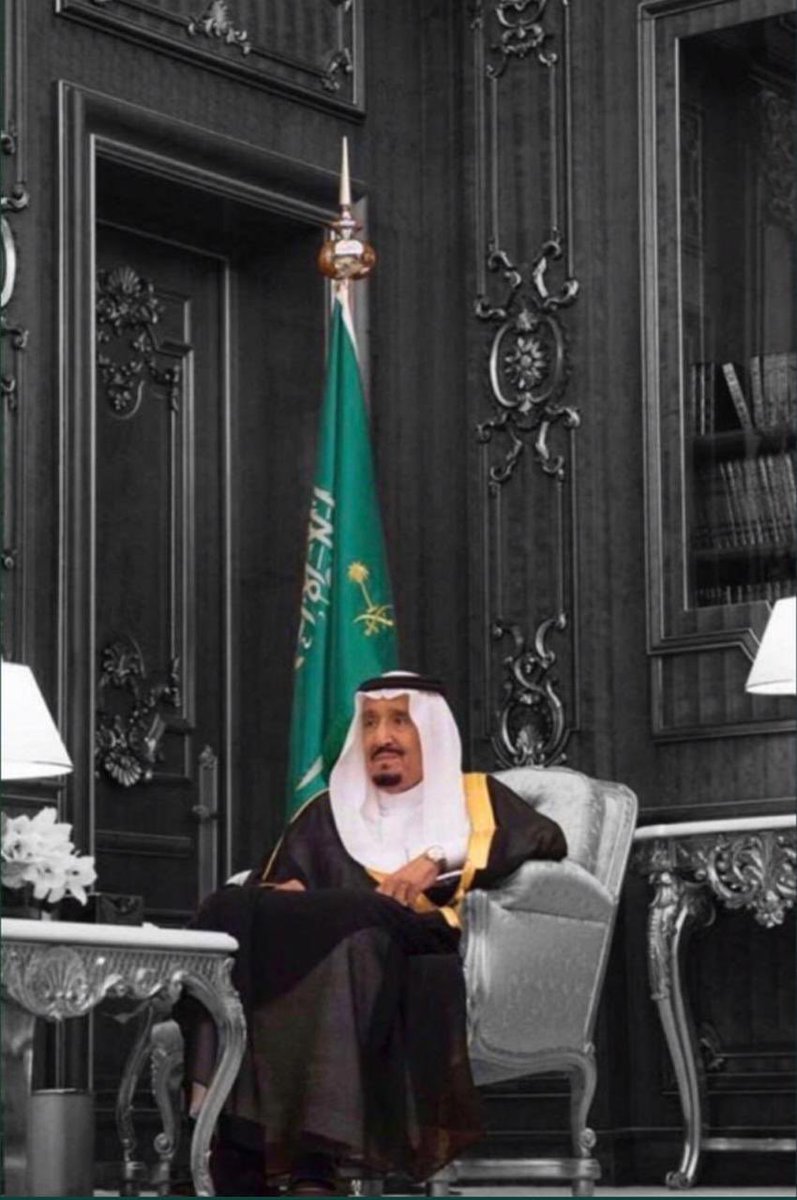 على السمع والطاعة في المنشط والمكره نجدد البيعة والولاء لخادم الحرمين الشريفين الملك سلمان و ولي عهده الأمين ونسأل الله أن يحفظهم لنا ذخرًا وفخرًا #ذكرى_البيعة_السادسه #الملك_سلمان_بن_عبدالعزيز