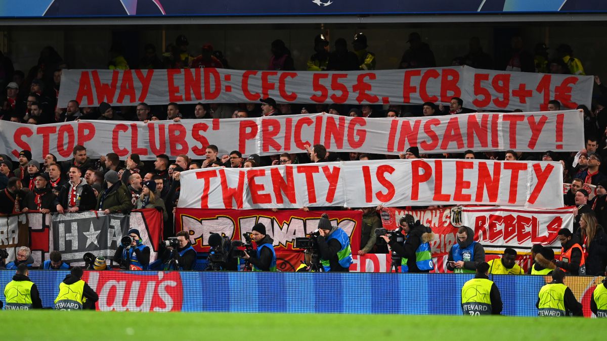 Football, a sport that has its soul slowly dissipate due to years of mismanagement & greed by club owners & governing bodies and their utter disregard for fans, needs a major rework and that’s putting it lightly.[END OF THREAD]