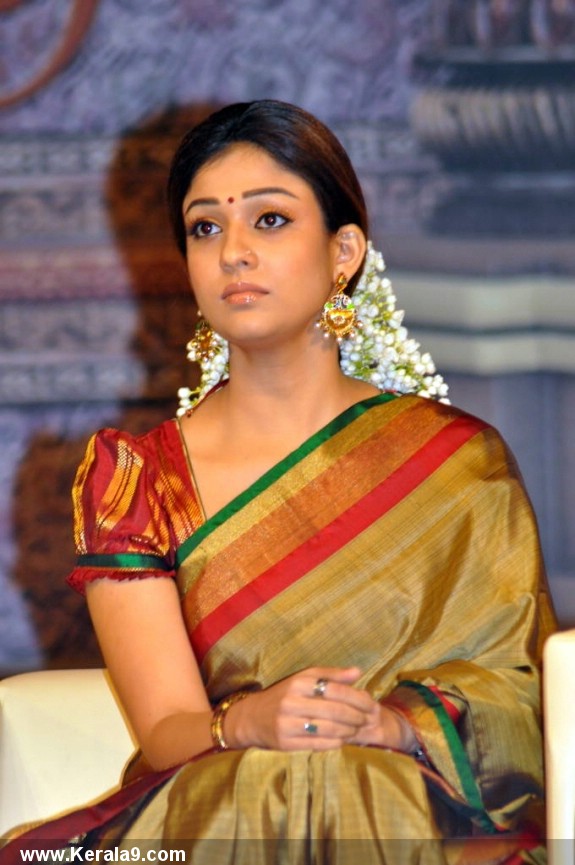 Can't resist  this look with that malligai poo  #HappyBirthdayNayanthara