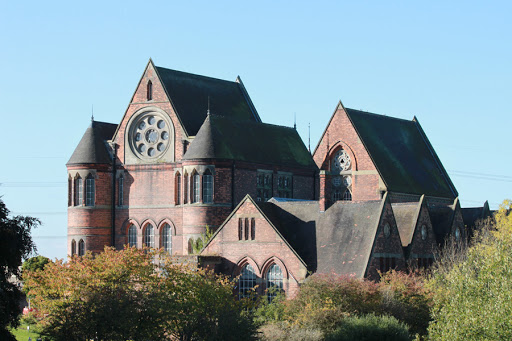 Very jolly game with a first year class asking them to guess the functions of the following buildings: