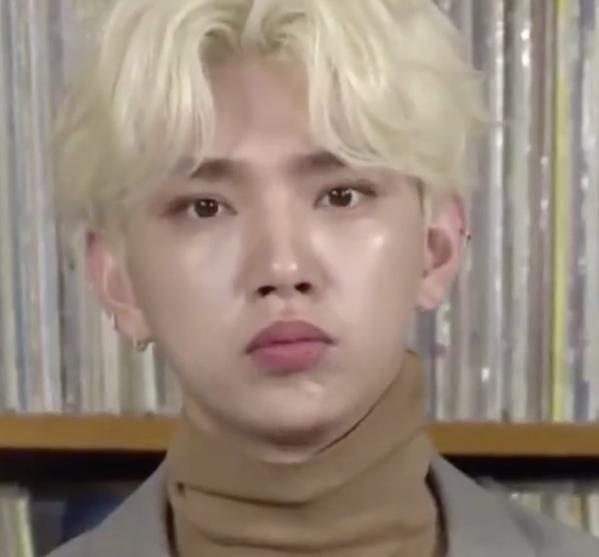 a thread of joshy’s pouts ^3^