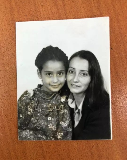 fernandezzz97's tweet photo. My grandmother and mother not too long after they fled from Chile to Sweden. My mother was only five when she made the journey over the Atlantic Ocean. https://t.co/SR8cmTvw4r
